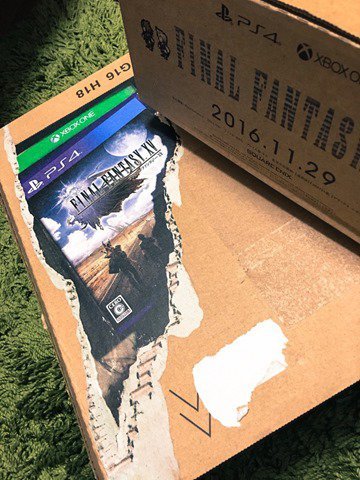 Final Fantasy XV boxes