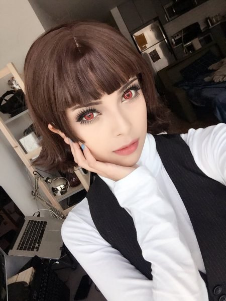 Sexy Persona 5 cosplay - Makoto