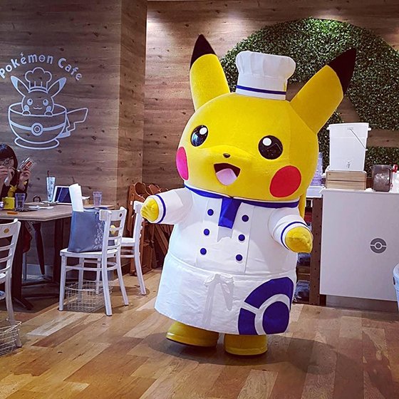 Pokemon Cafe pikachu closer