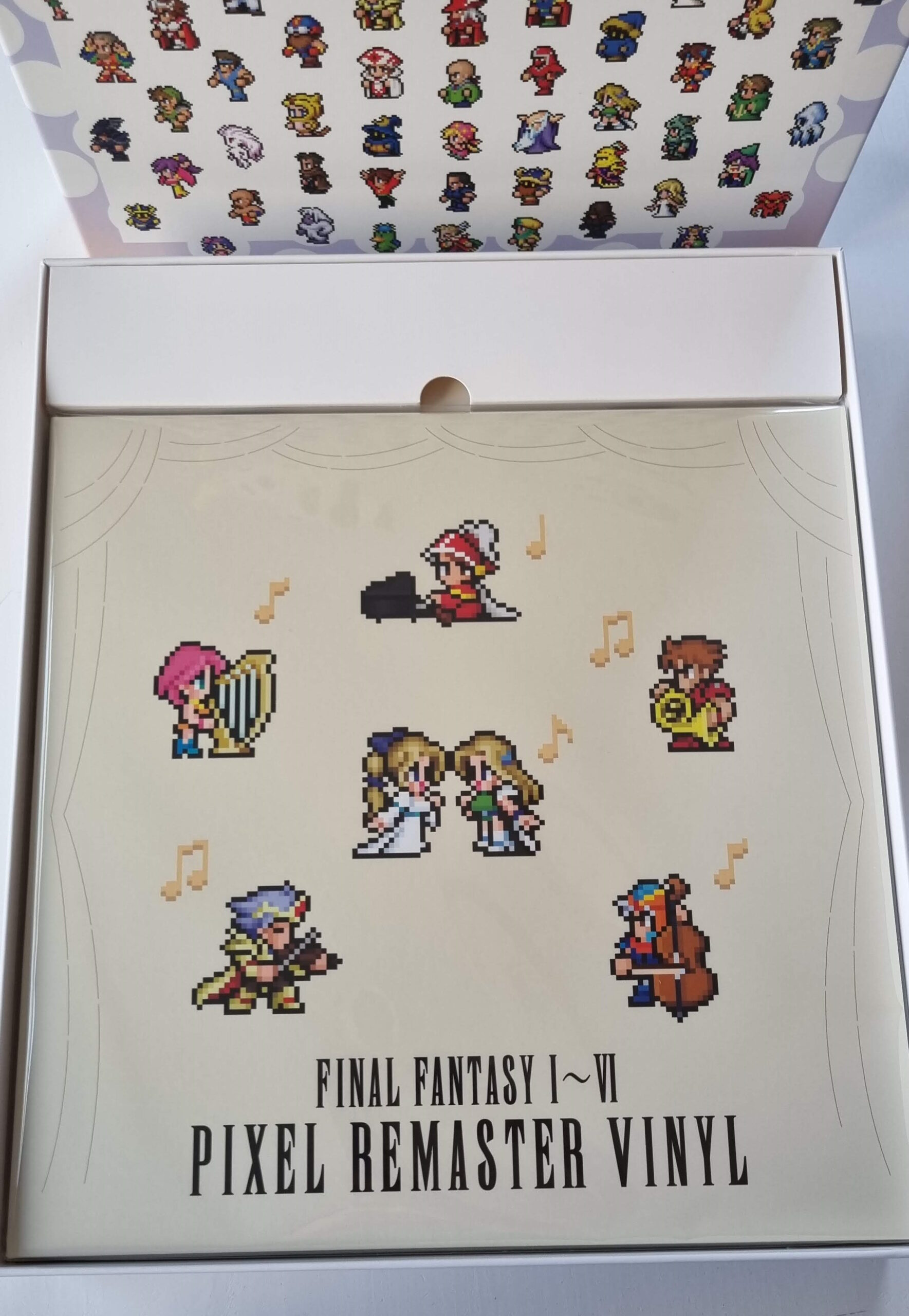 Final Fantasy Pixel Remaster collector's edition